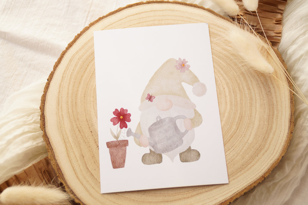 Postkarte "Wichtel mit Gießkanne"