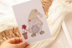 Postkarte "Wichtel mit Gießkanne"