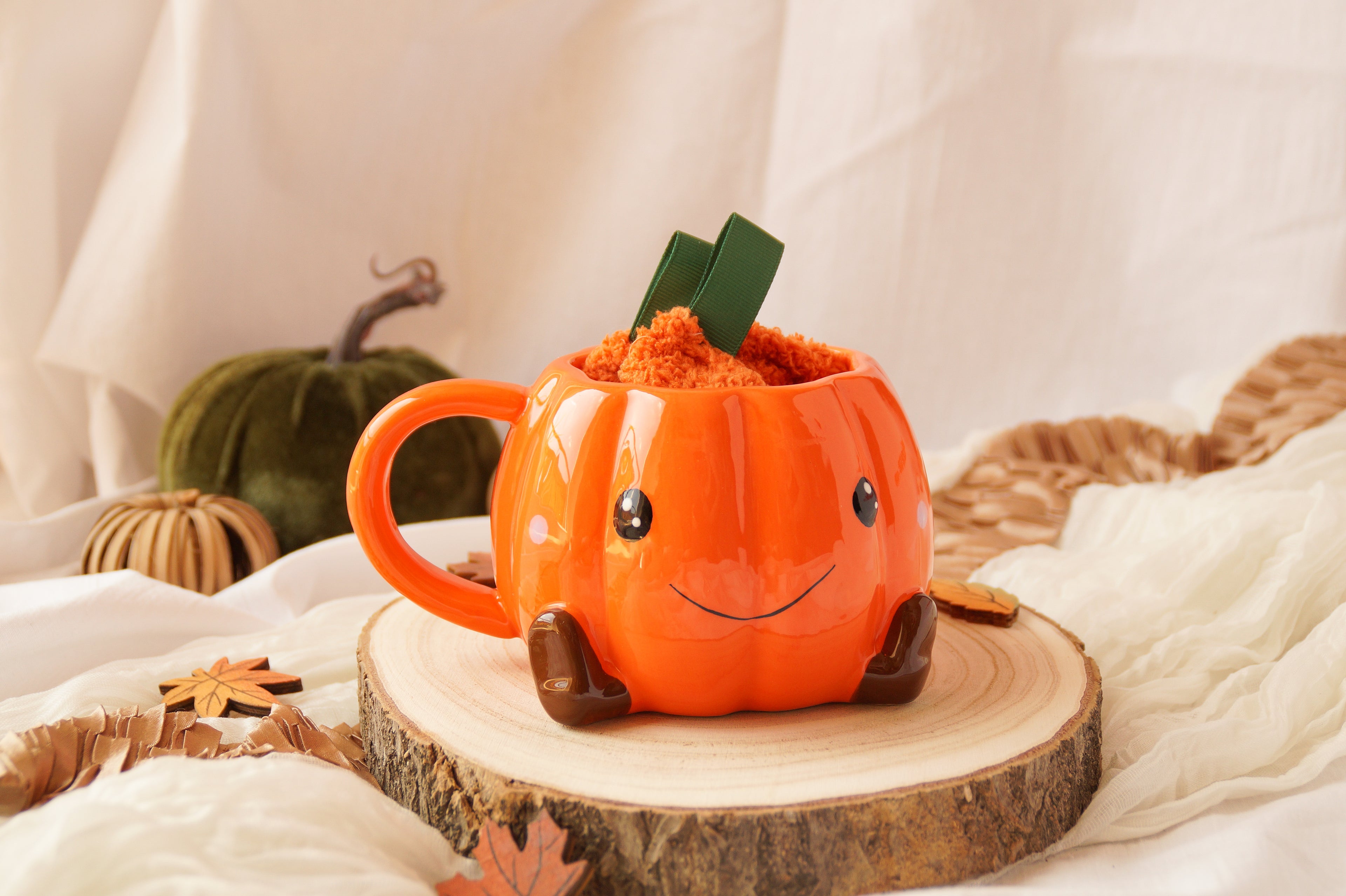 Tasse Pumpkin mit Kuschelsocken