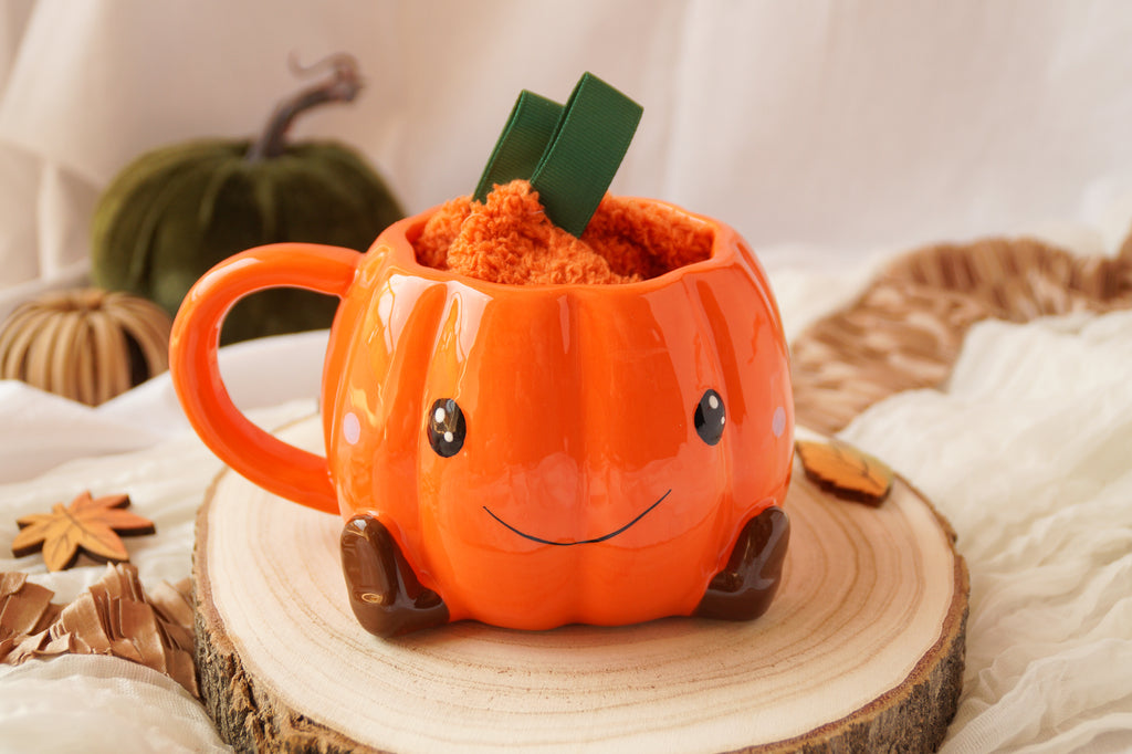 Tasse Pumpkin mit Kuschelsocken
