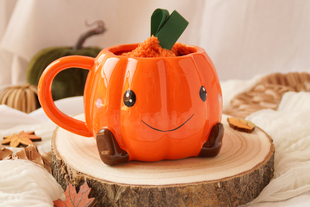 Tasse Pumpkin mit Kuschelsocken