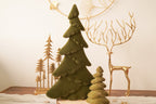 Tannenbaum beflockt in Grün
